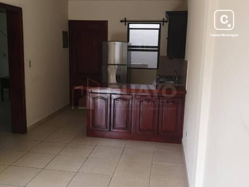Apartamento en alquiler en Santo Domingo, Managua – 2 hab, US$ 550/mes