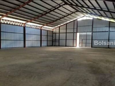 Alquiler de Bodega con Oficina, 725 m2. Carretera Norte