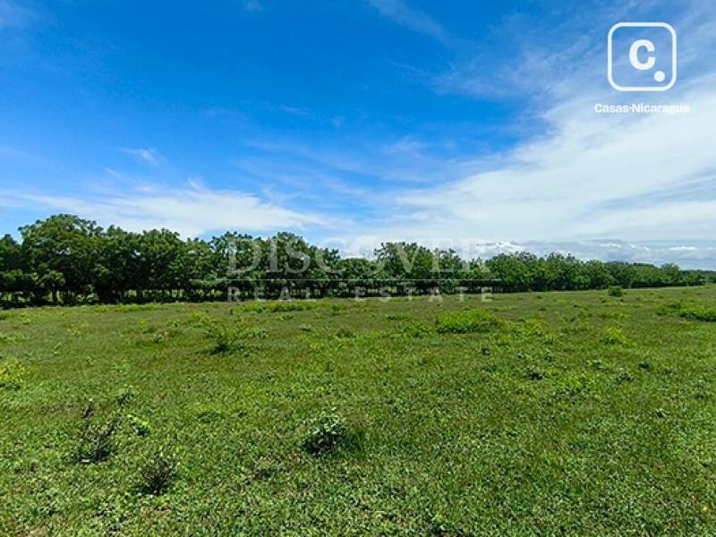 Finca en venta en Granada – 430,000 varas²