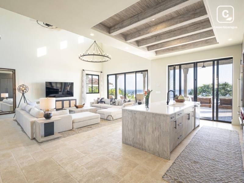 Casa de playa en venta en Tola, Rivas – 5 hab, 481 m², US$ 4,550,000