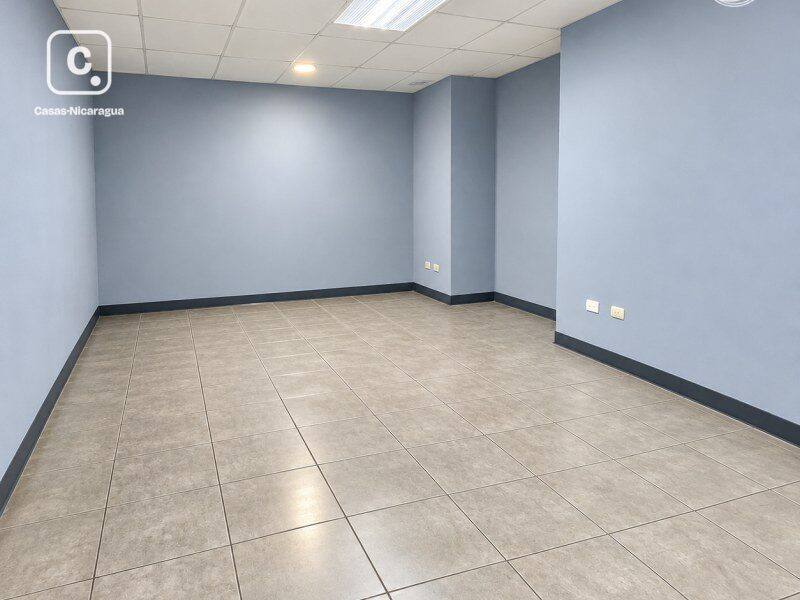 Edificio en alquiler en Planes de Altamira, Managua – 135 m²