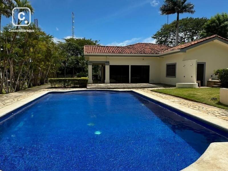Apartamento en alquiler en Villa Fontana, Managua – 3 hab, US$ 1,750/mes