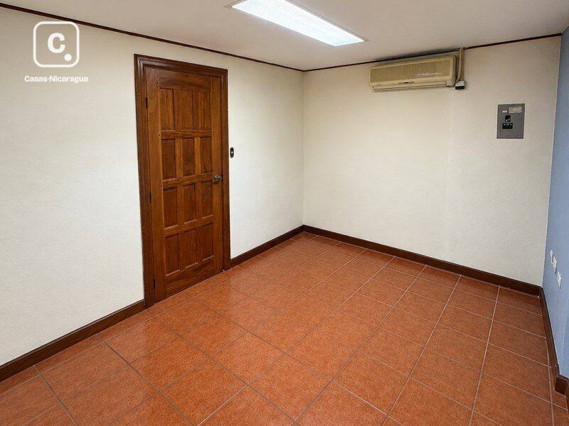 Edificio en alquiler en Altamira, Managua – 14 m²