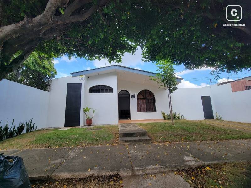 Casa en alquiler en Managua – 3 hab, 230 m²