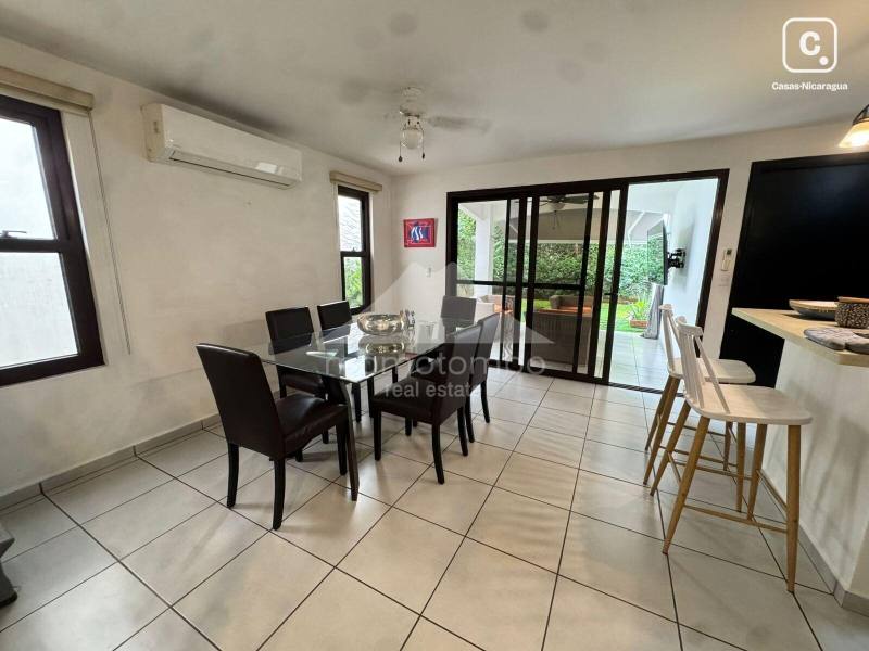 Casa en alquiler en Carretera Masaya, Managua – US$ 1,500/mes