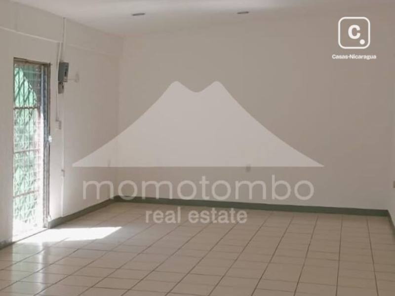 Oficina en alquiler en Bolonia, Managua – 100 m²