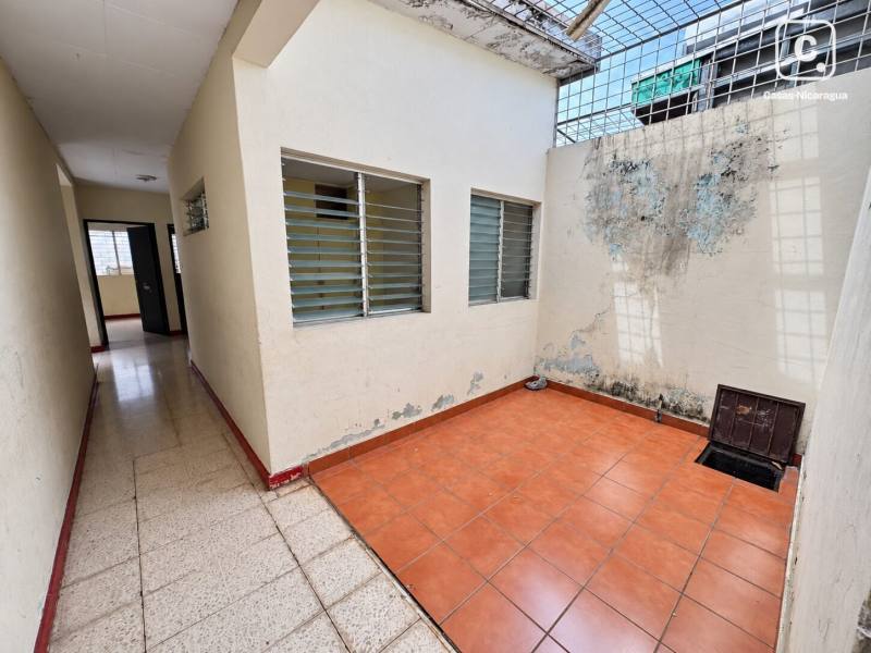 Casa en venta en Bolonia, Managua – 4 hab, 333 m²