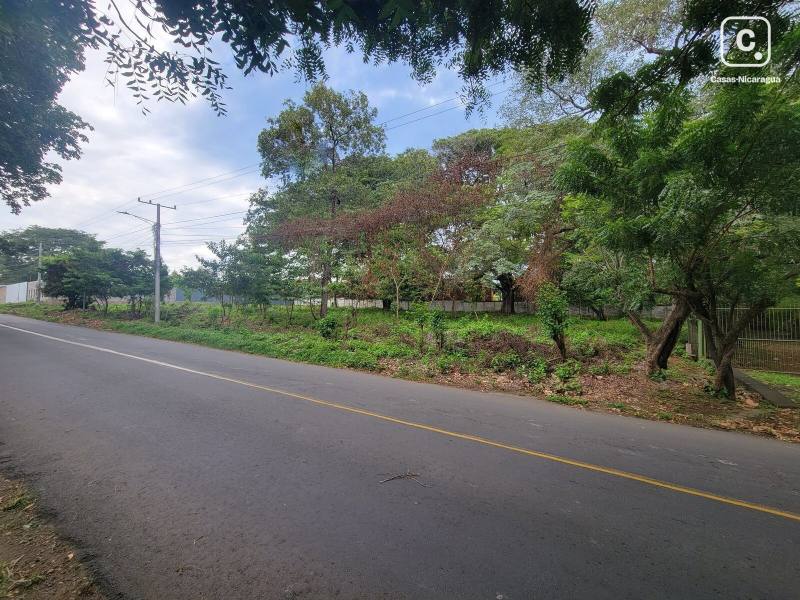 Local comercial en venta en Carretera Vieja a León, Managua – 167 m²