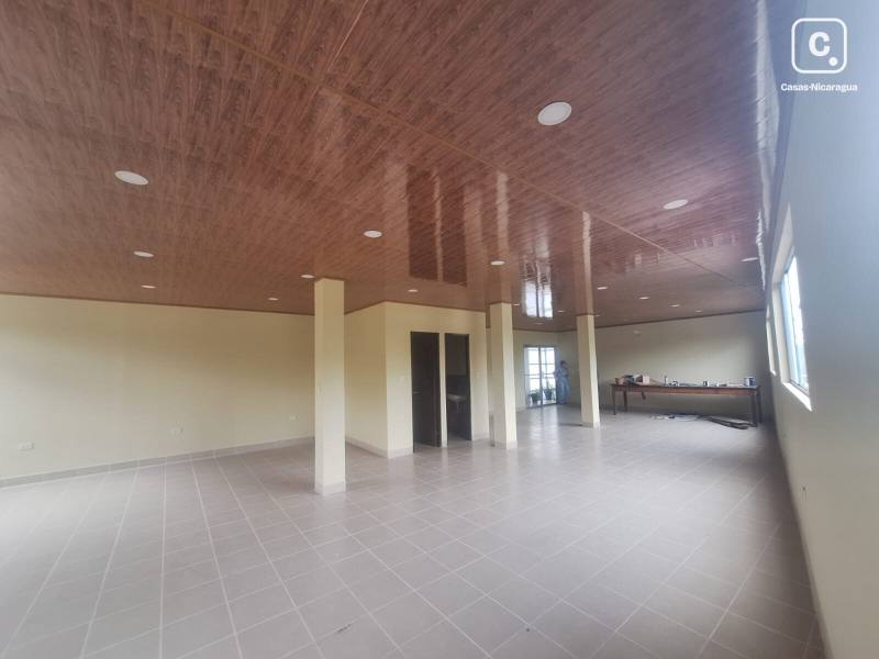 Local comercial en alquiler en Managua – 94 m²