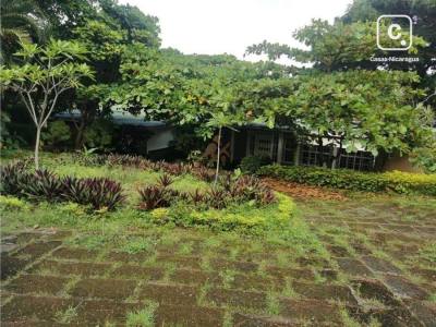 Casa en alquiler en Managua – 3 hab, 331 m²