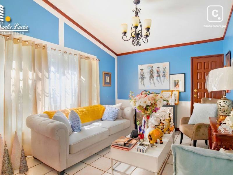 Casa en venta en Villa Fontana, Managua – 4 hab, 424 m²