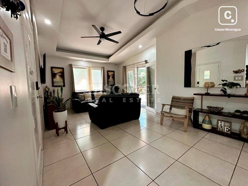 Casa en alquiler en Carretera Nueva León, Managua – 3 hab, 140 m²