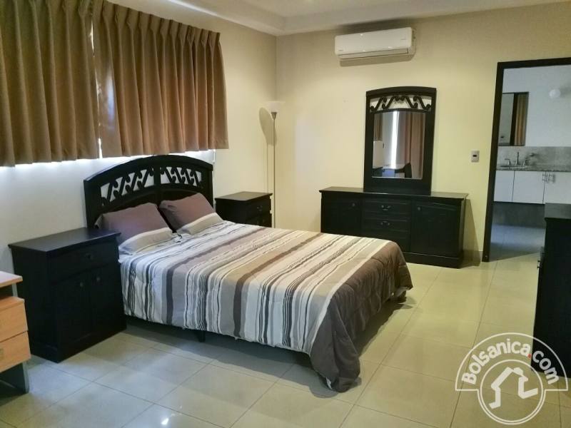 VENTA / ALQUILER Apartamento Las Colinas, Managua