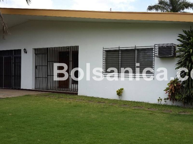 Renta de casa amueblada Reparto San Juan, Managua