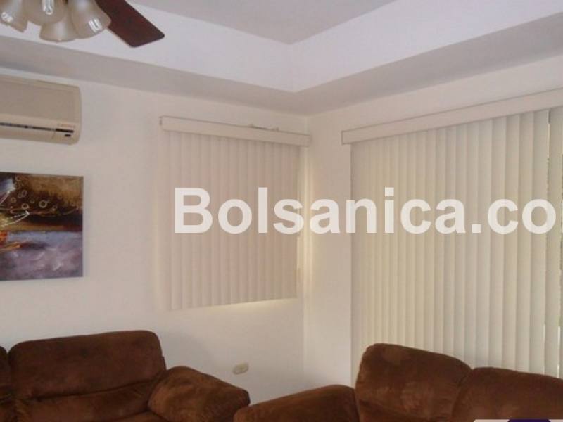 Renta de Townhouse Santo Domingo amueblada, Managua