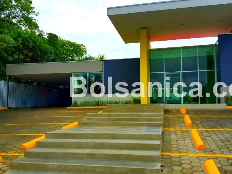 Se alquila local comercial en Las Colinas, Managua