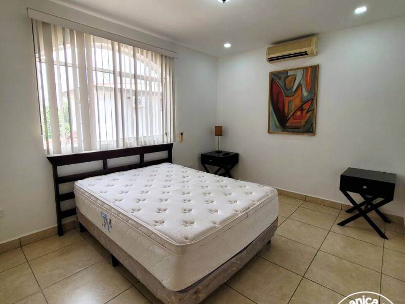 Alquiler de Apartamentos en Planes de Altamira, Managua.