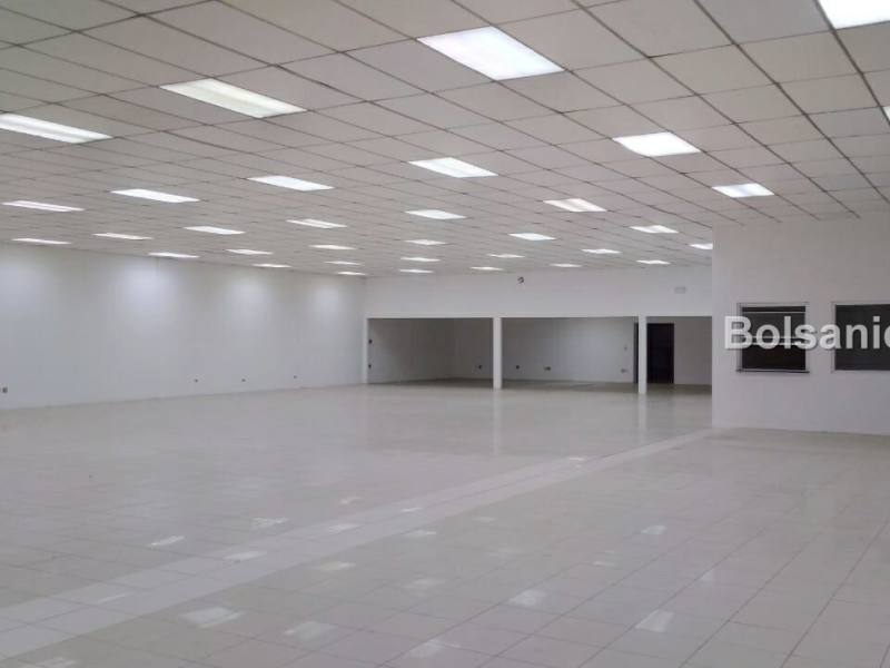 Alquiler de Bodega con Oficinas y Showroom, Carretera Norte