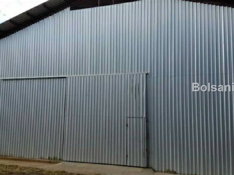 Alquiler de Bodega con Oficina, 725 m2. Carretera Norte