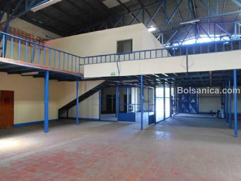 Alquiler de Bodega con Oficina 1240 m2 Carretera Norte