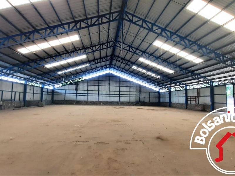 Alquiler BODEGA 1,080M2 Carretera Norte