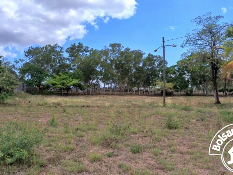 Venta de Terreno Carretera Norte Zona Mercado Mayoreo, Managua.