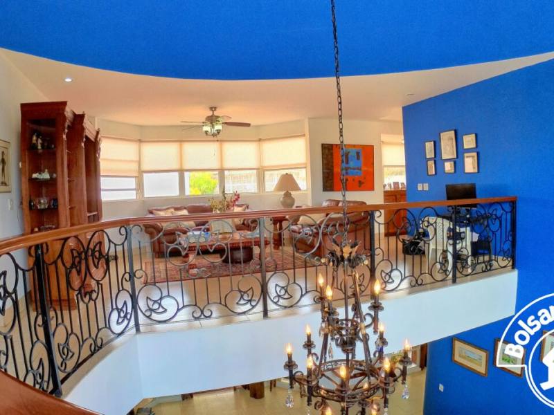 Venta de casa en Santo Domingo, Managua.