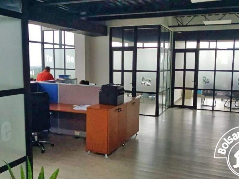 Alquiler de Oficina en Edificio Corporativo, Managua