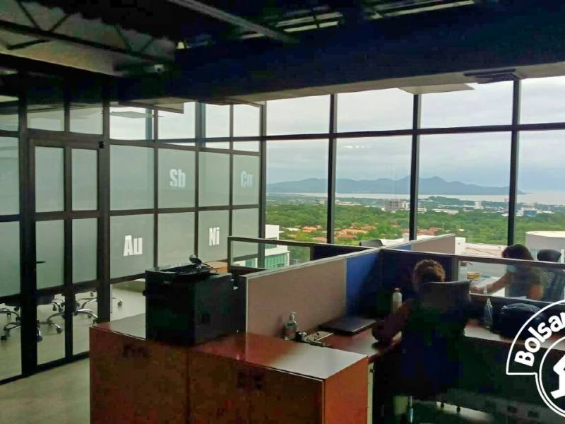 Alquiler de Oficina en Edificio Corporativo, Managua