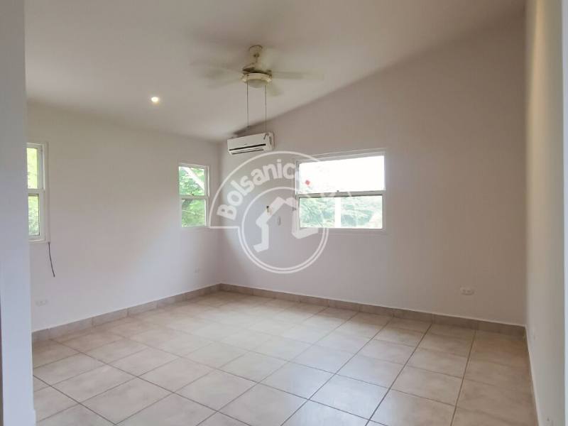 Alquiler de casa en Villa Fontana