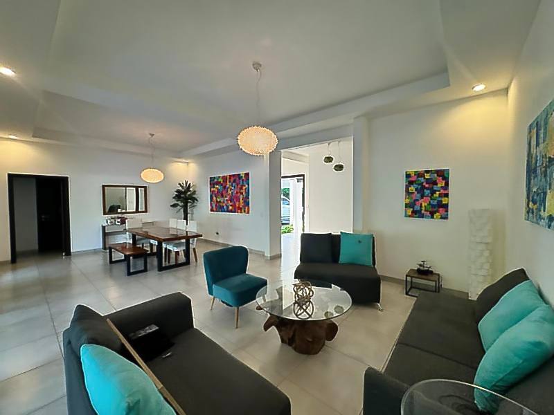 Venta de casa en Santo Domingo, Managua