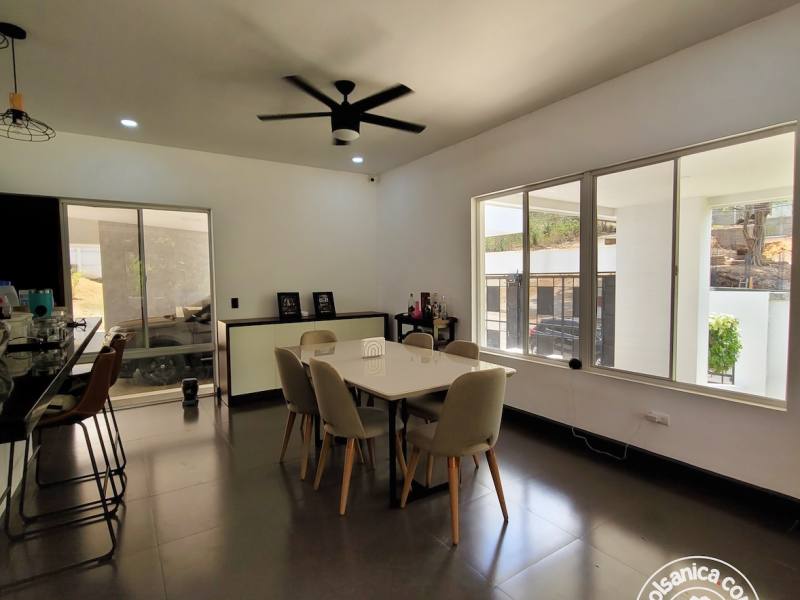 Venta de casa en Carretera Sur, Serranías