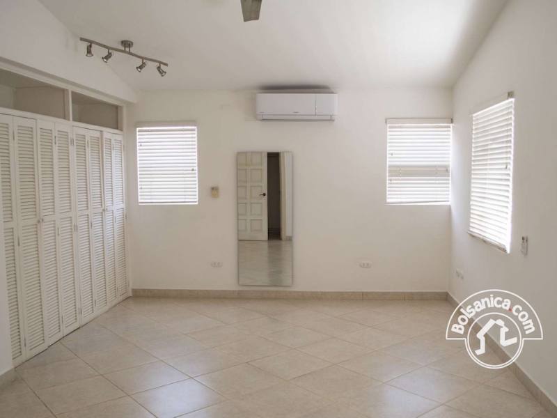 Venta de casa en La Estancia de Santo Domingo , Condo