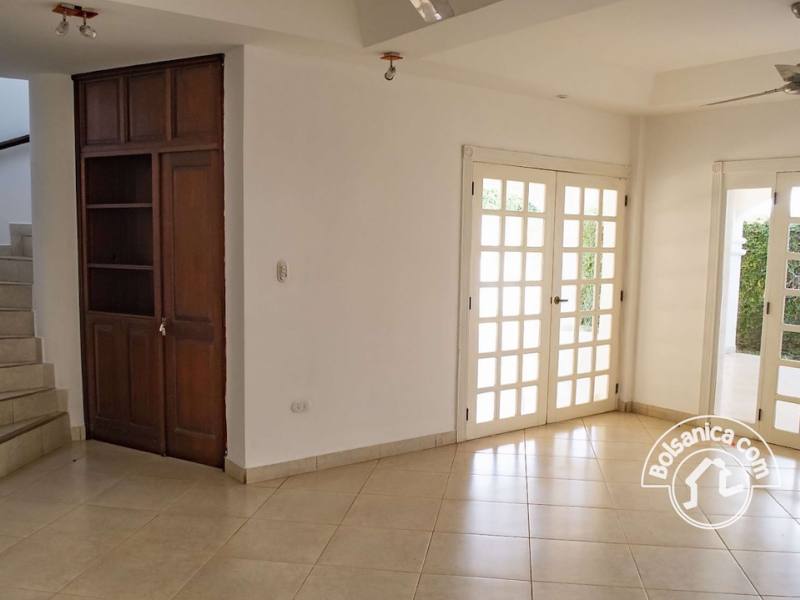 Venta de casa en La Estancia de Santo Domingo , Condo