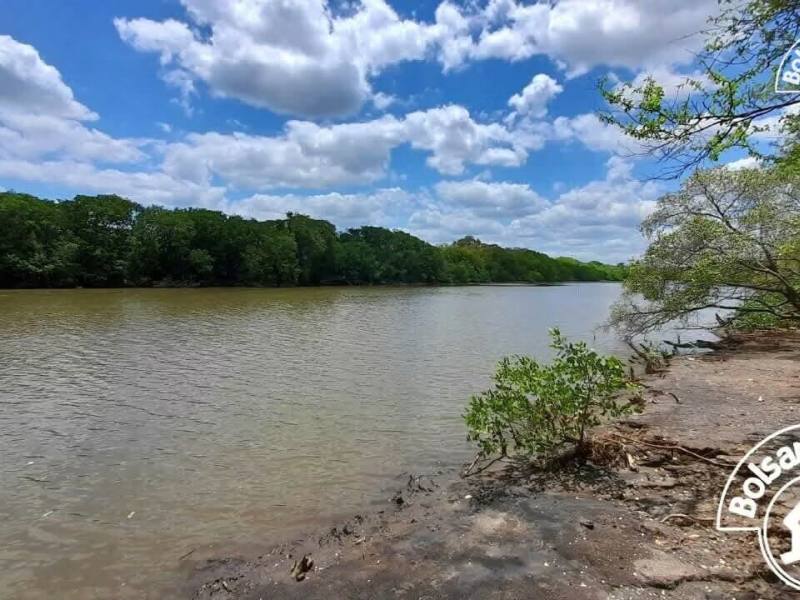 Venta de Propiedad 3km Playa Virgen Villa El Carmen