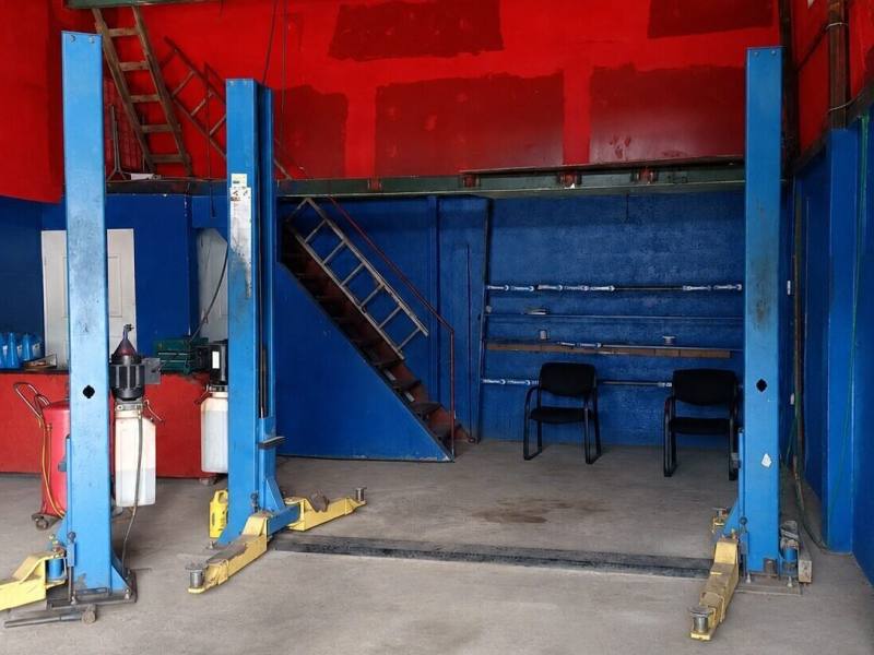 Alquiler de Local Comercial sobre avenida sur Mercado Roberto Huembes