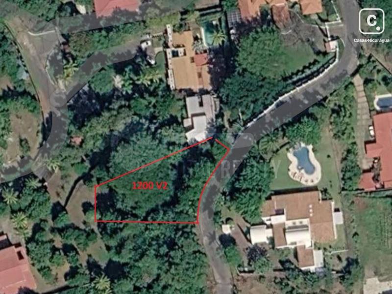 Terreno en venta en Villa Fontana Sur, Managua