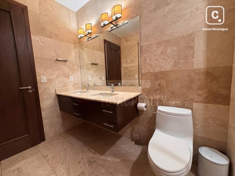 Apartamento en alquiler en Santo Domingo, Managua – US$ 2,200/mes