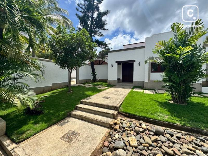 Casa en venta en Santo Domingo, Managua – US$ 950,000
