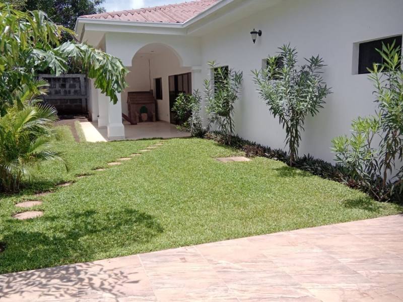 Casa en venta en Managua