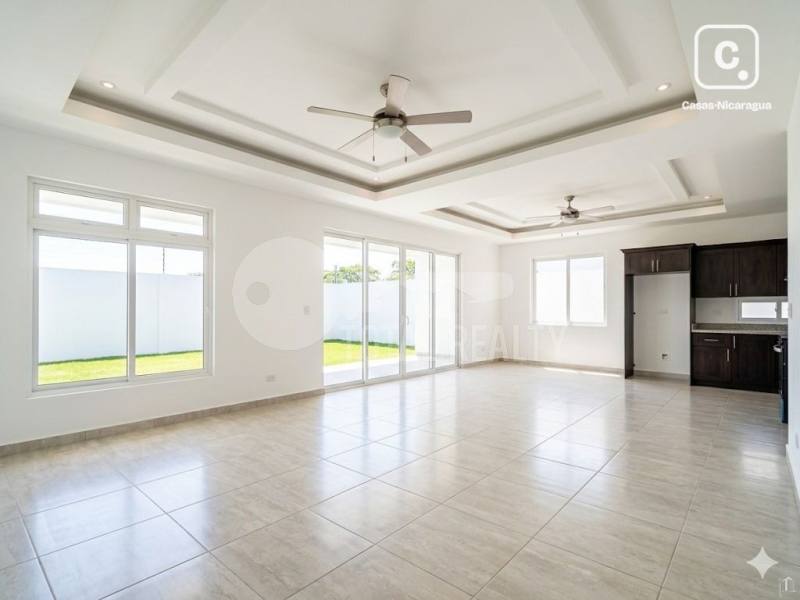 Casa en alquiler en Managua – US$ 1,500/mes