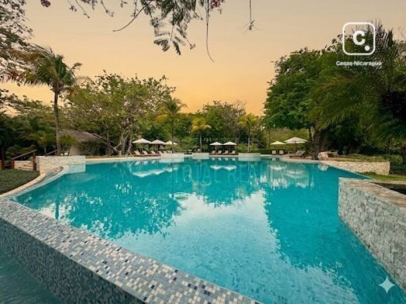 Propiedad de playa en venta en Guacalito de la Isla, Tola