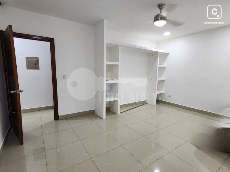 Casa en venta en Las Colinas, Managua – US$ 195,000
