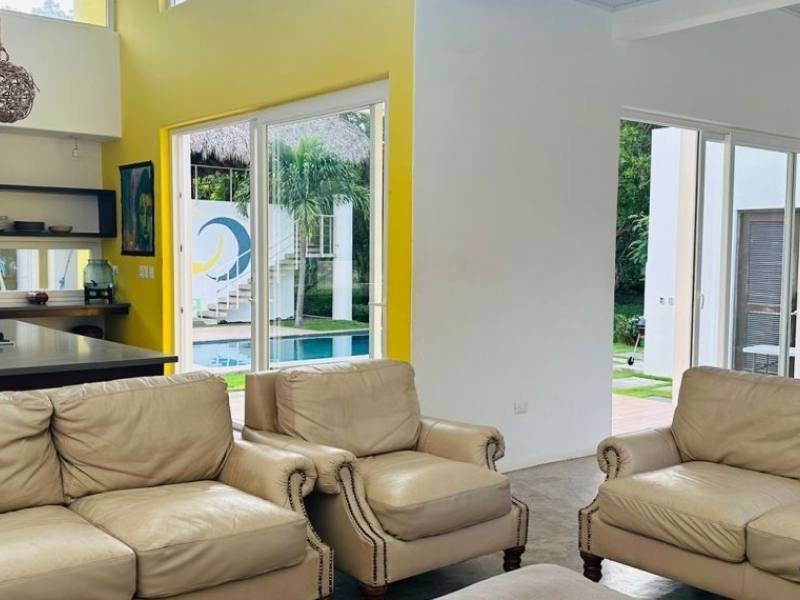 Casa en venta en Rivas – US$ 599,000