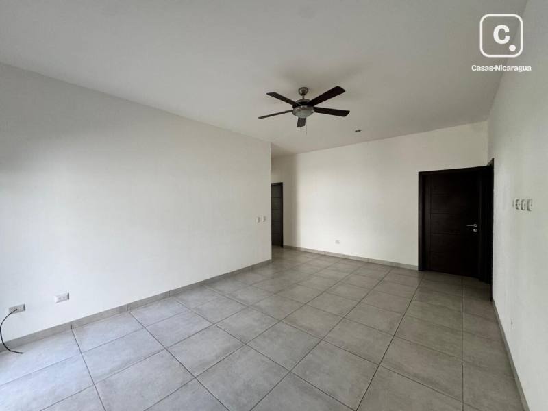 Casa en venta en Santo Domingo, Managua – US$ 590,000