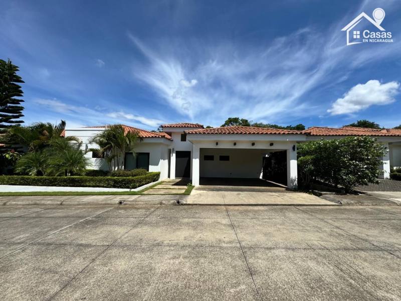 Casa en venta en Santo Domingo, Managua
