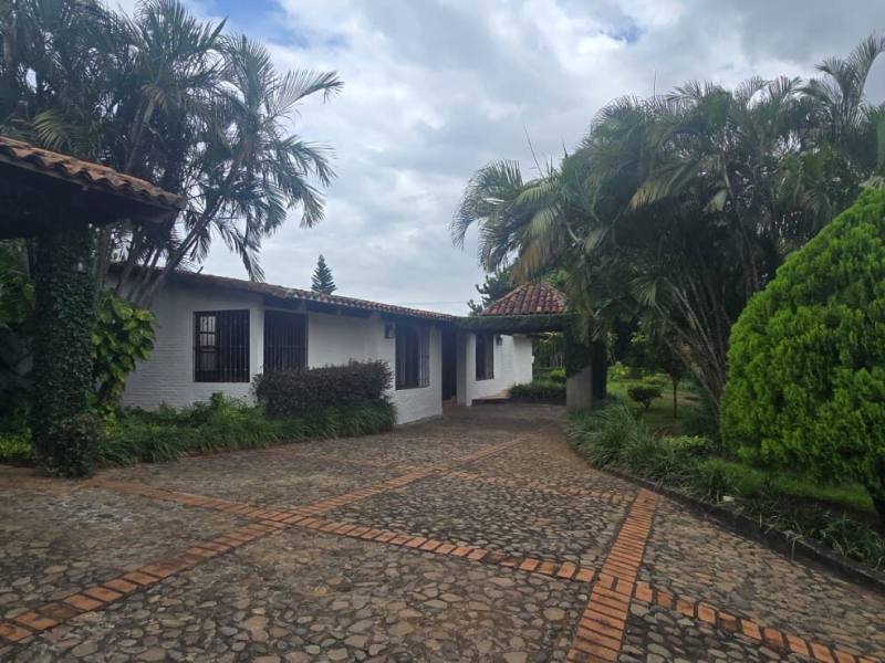 Casa en venta en Las Colinas, Managua – US$ 420,000