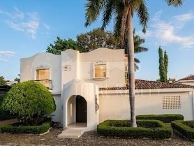 Casa en venta en Santo Domingo, Managua – US$ 350,000