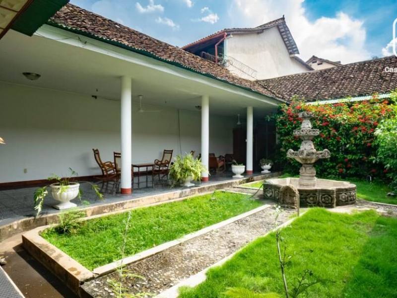 Casa en venta en Granada