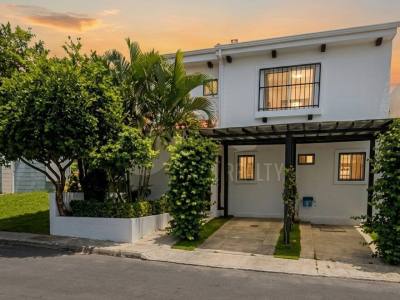 Casa en venta en Santo Domingo, Managua